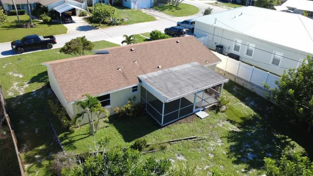 Residence photo 33