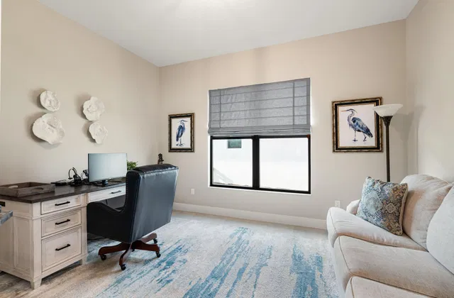 Residence photo 20