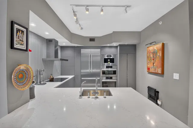 CityPlace South Tower Unit 1111 photo 14