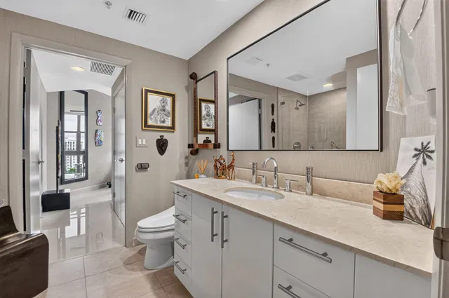 CityPlace South Tower Unit 1111 photo 35