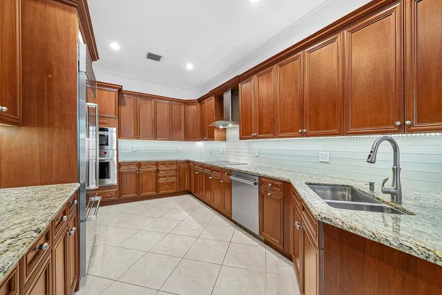 Palm Trail Delray Beach Residence photo 14