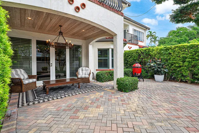 Palm Trail Delray Beach Residence photo 29