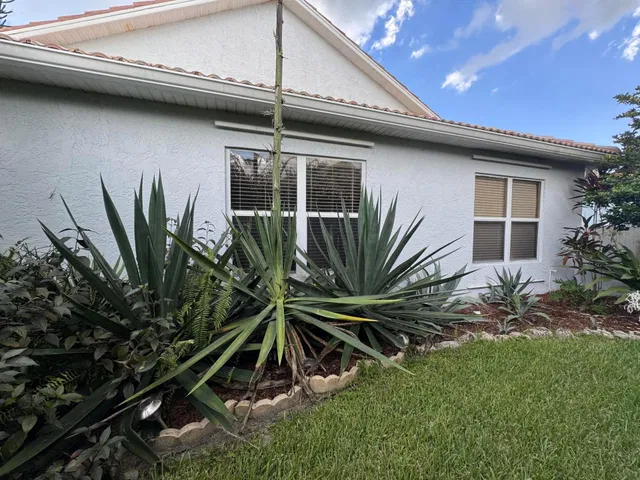 Residence photo 6