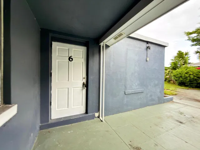 Unit 6 photo 20