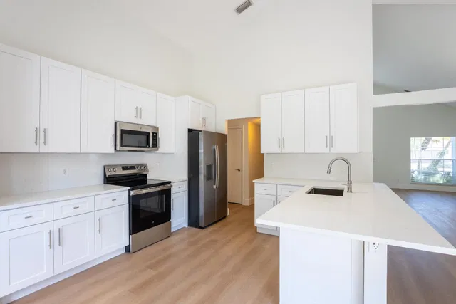 Residence photo 7