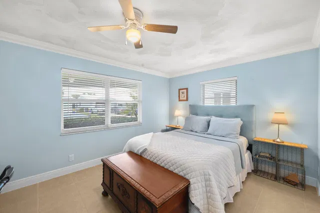 Residence photo 24