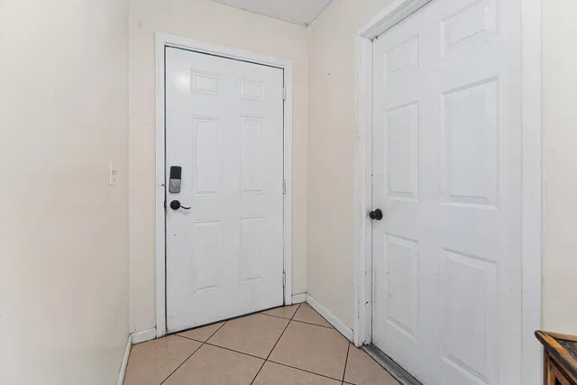  Residence photo 22