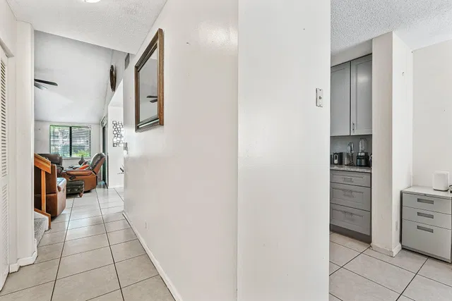  Residence photo 23