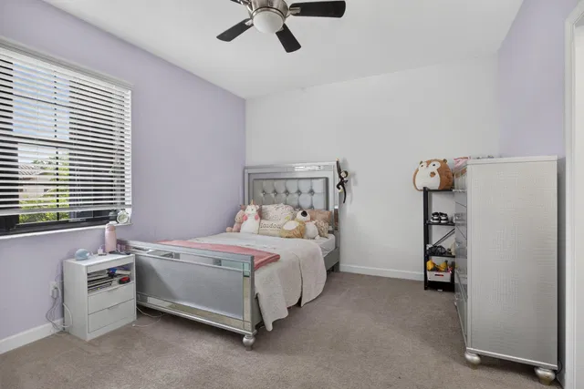 Residence photo 10