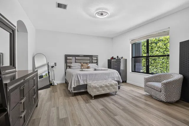Residence photo 31