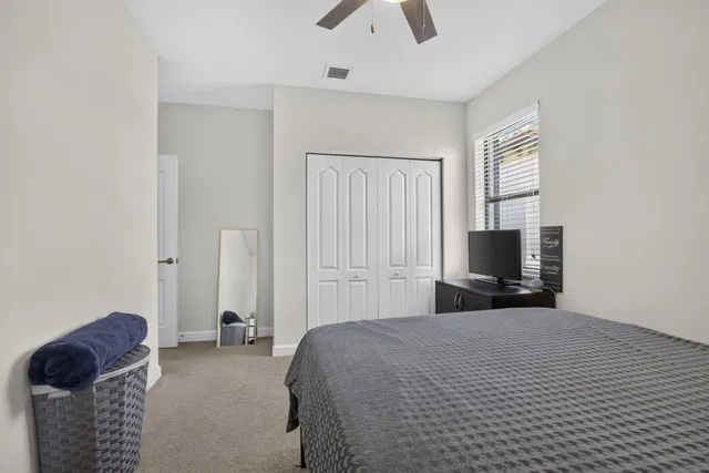 Residence photo 41