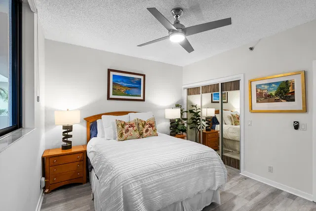 Unit 118 photo 28