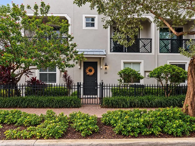 Residence photo 4