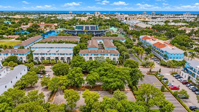 Residence photo 6