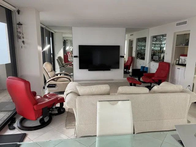 Singer Island Unit 2-1705 photo 5