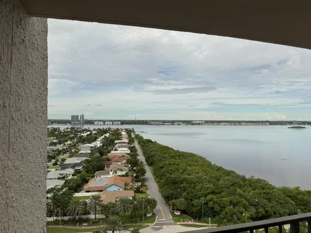 Singer Island Unit 2-1705 photo 9