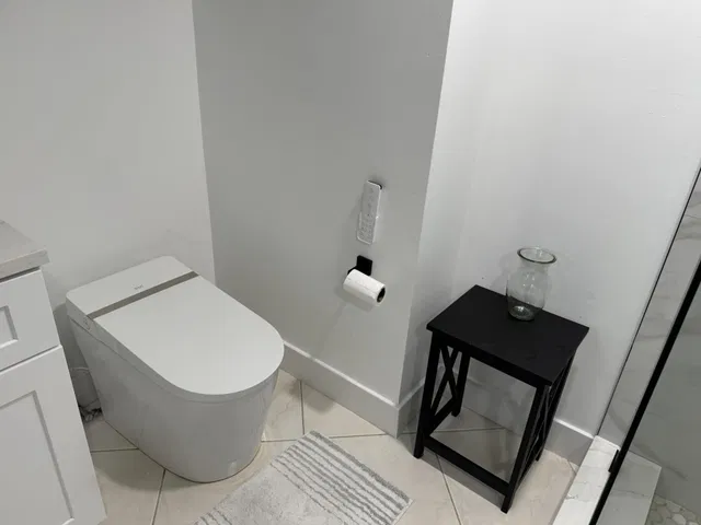 Singer Island Unit 2-1705 photo 19