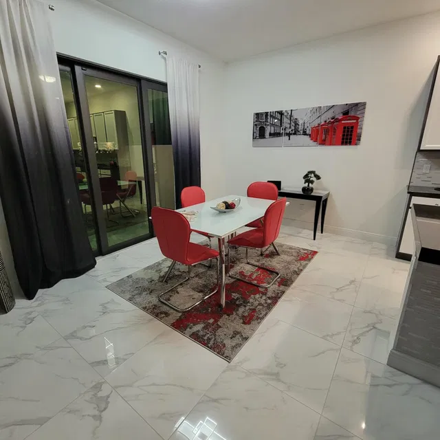 Residence photo 7