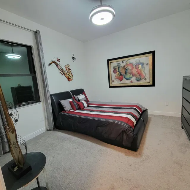 Residence photo 29