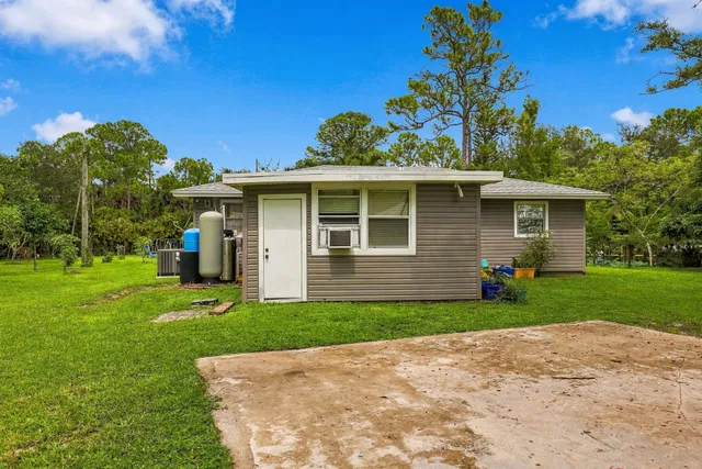 Residence photo 22