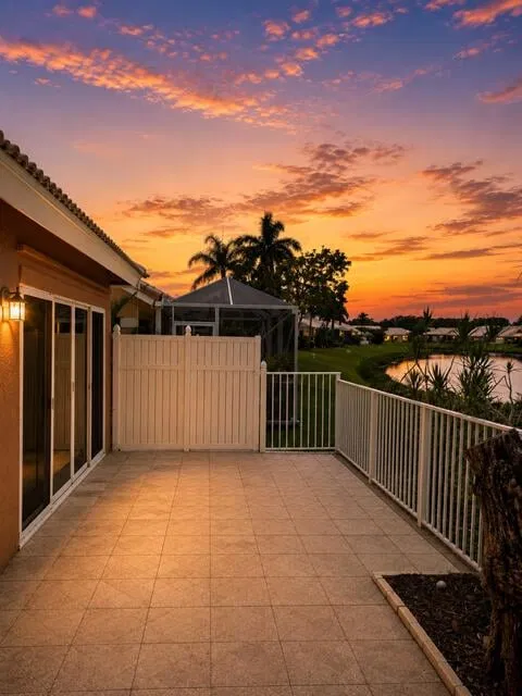  Residence photo 15