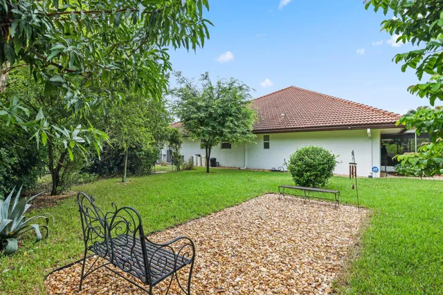 Residence photo 45