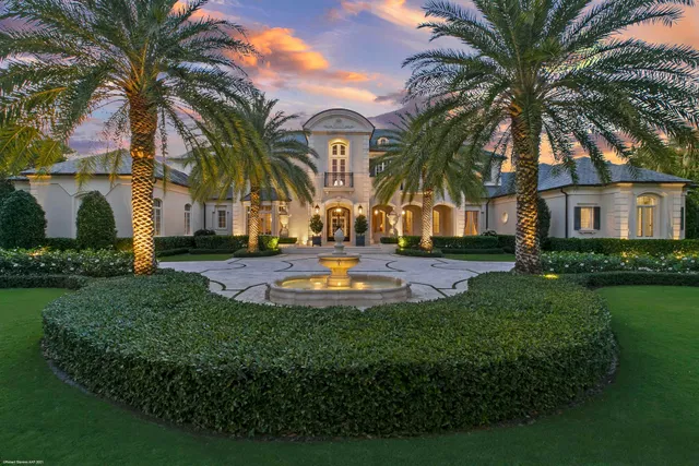 Bear's Club Residence photo 2