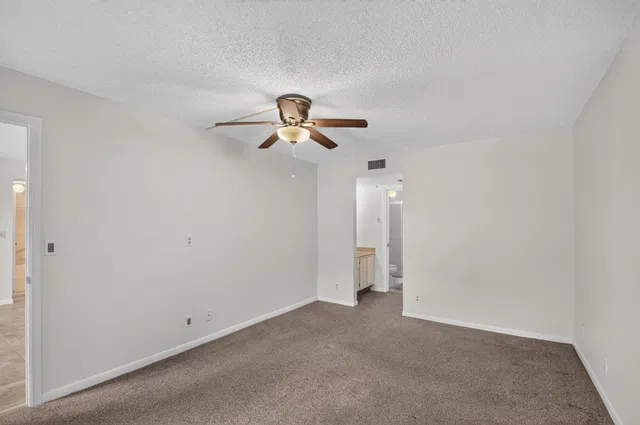 Unit 104 photo 23