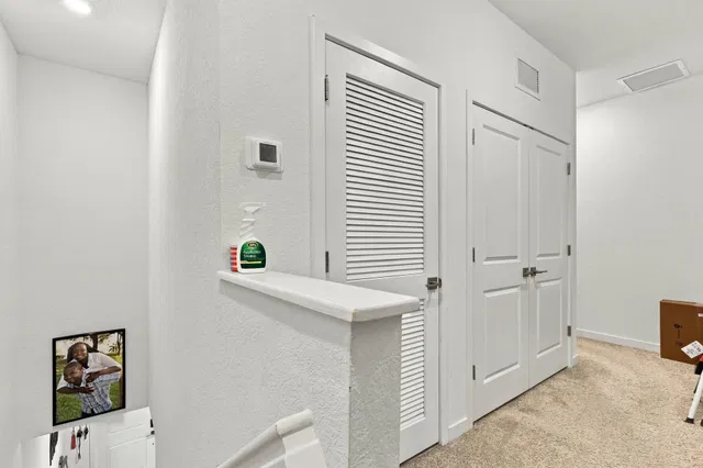 Residence photo 20