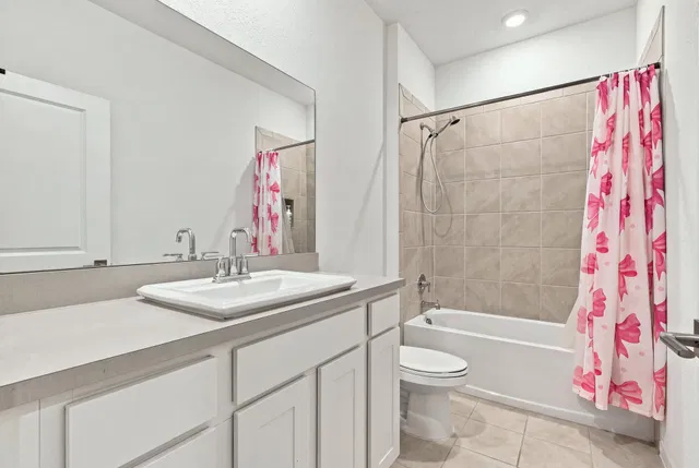 Residence photo 30