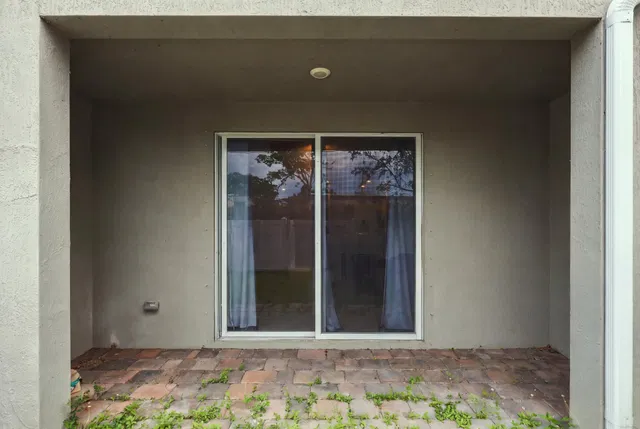 Residence photo 34