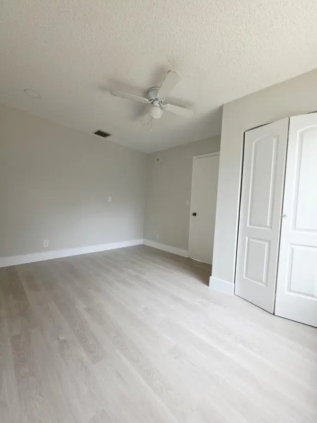  Residence photo 9