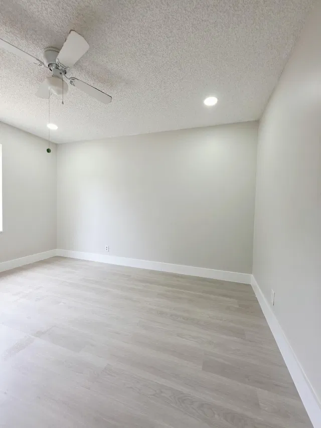  Residence photo 24