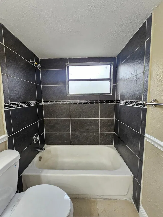  Unit A photo 18