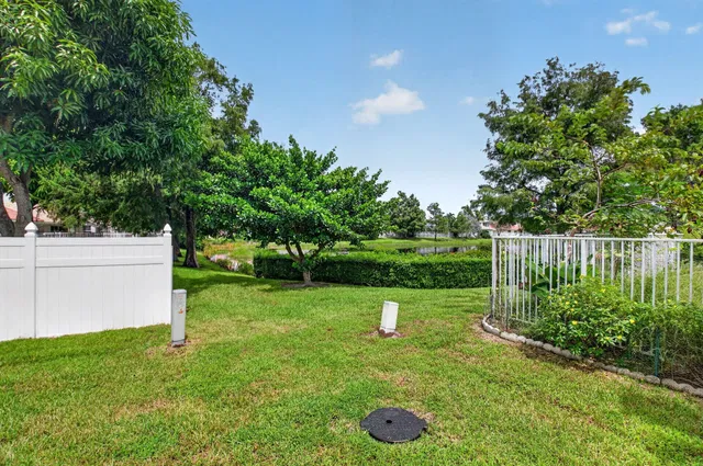 Residence photo 6