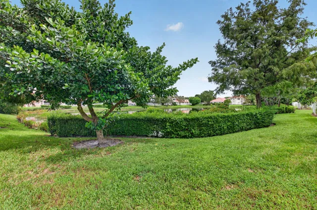 Residence photo 38