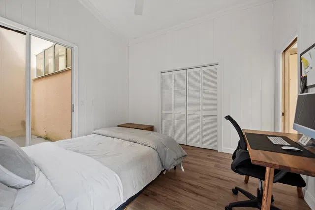 Residence photo 28