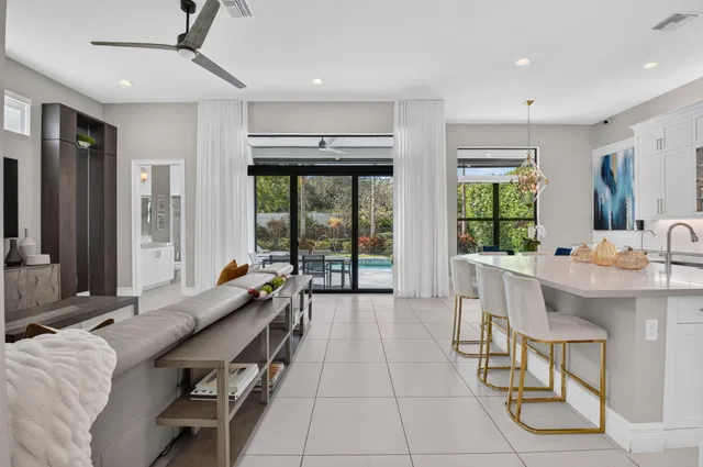 Boca Bridges Residence photo 16