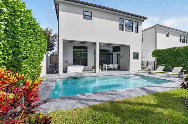 Boca Bridges Residence photo 57