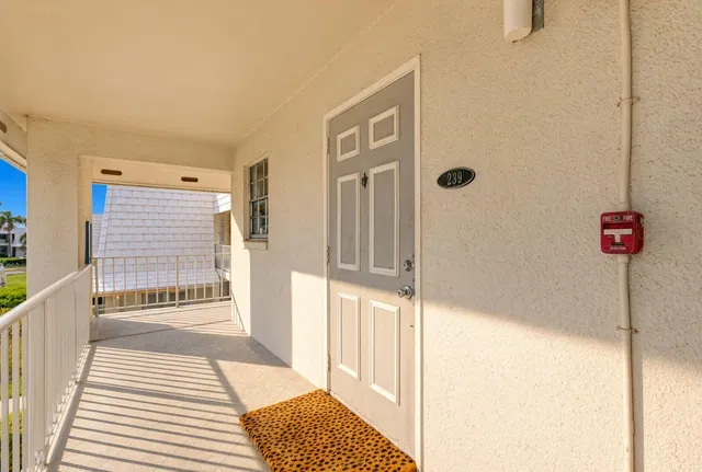 Singer Island Unit 239 photo 2