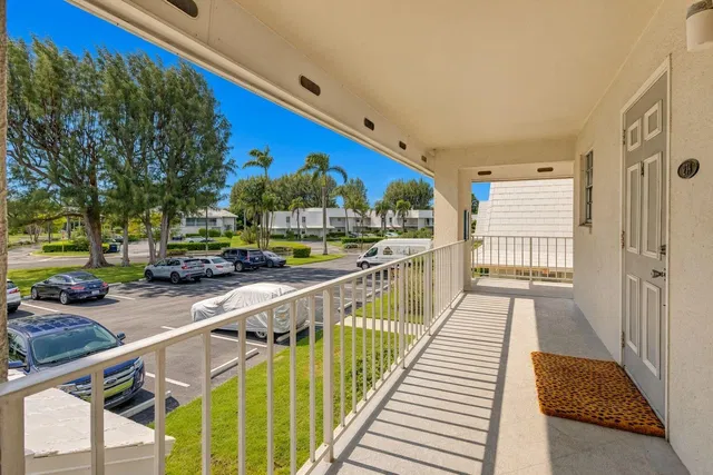 Singer Island Unit 239 photo 3