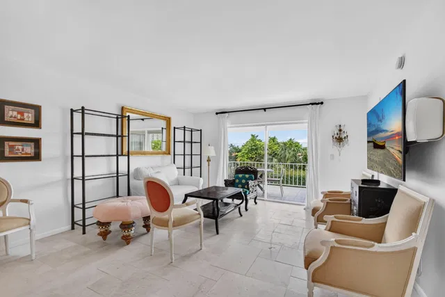 Singer Island Unit 239 photo 5