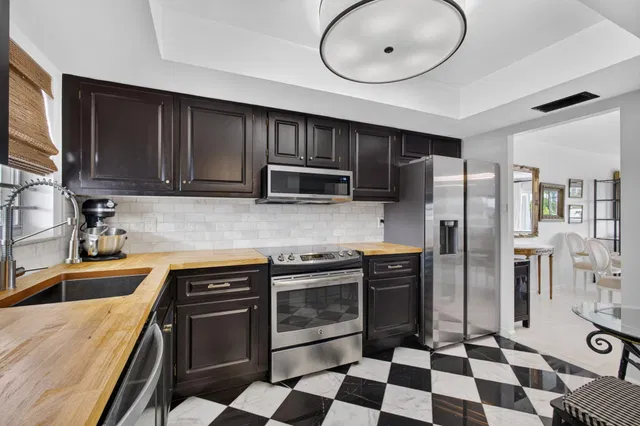 Singer Island Unit 239 photo 15
