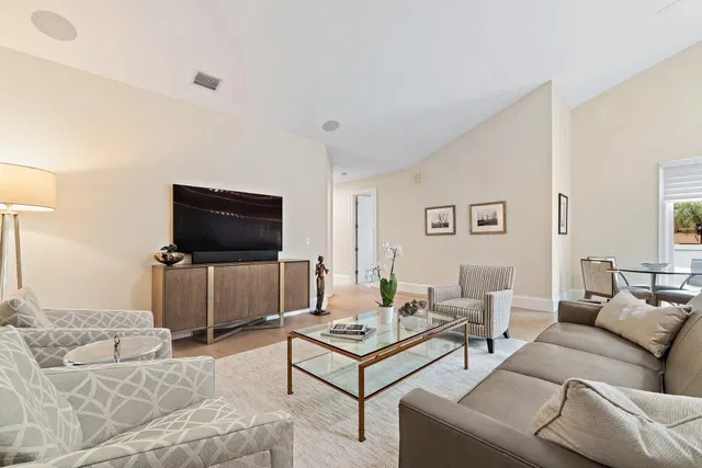 Jupiter Hills Residence photo 20