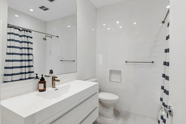 St. Andrews Country Club Residence photo 26