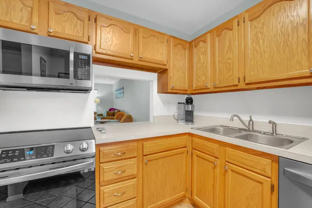  Unit 210 photo 14