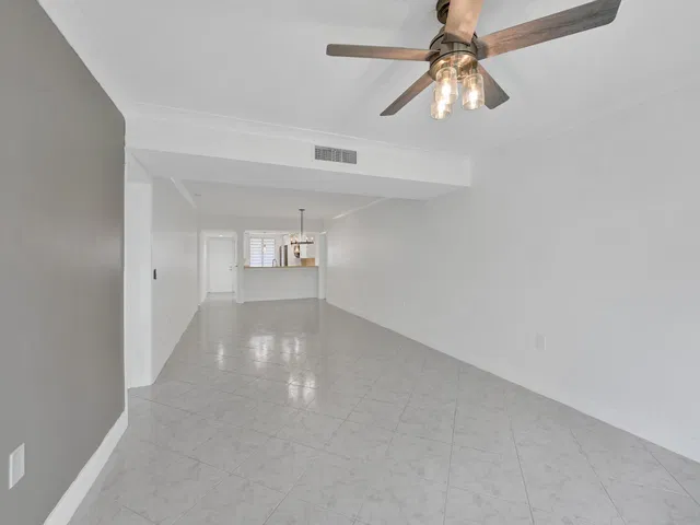  Unit 306 photo 11