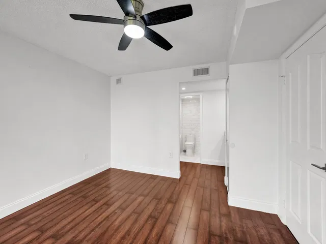  Unit 306 photo 18