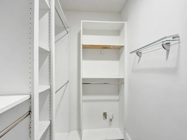  Unit 306 photo 23