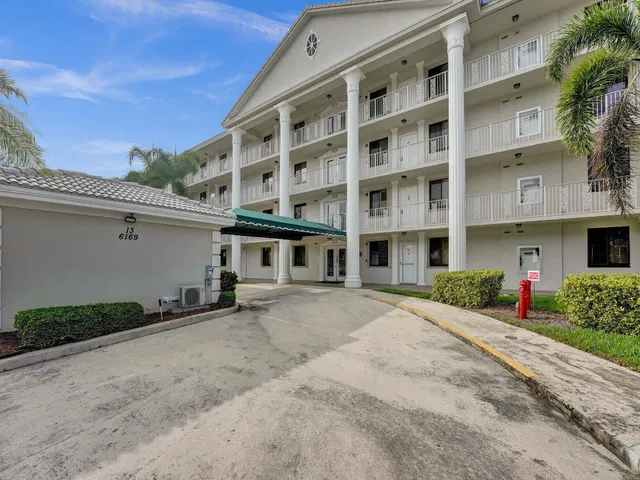  Unit 306 photo 44